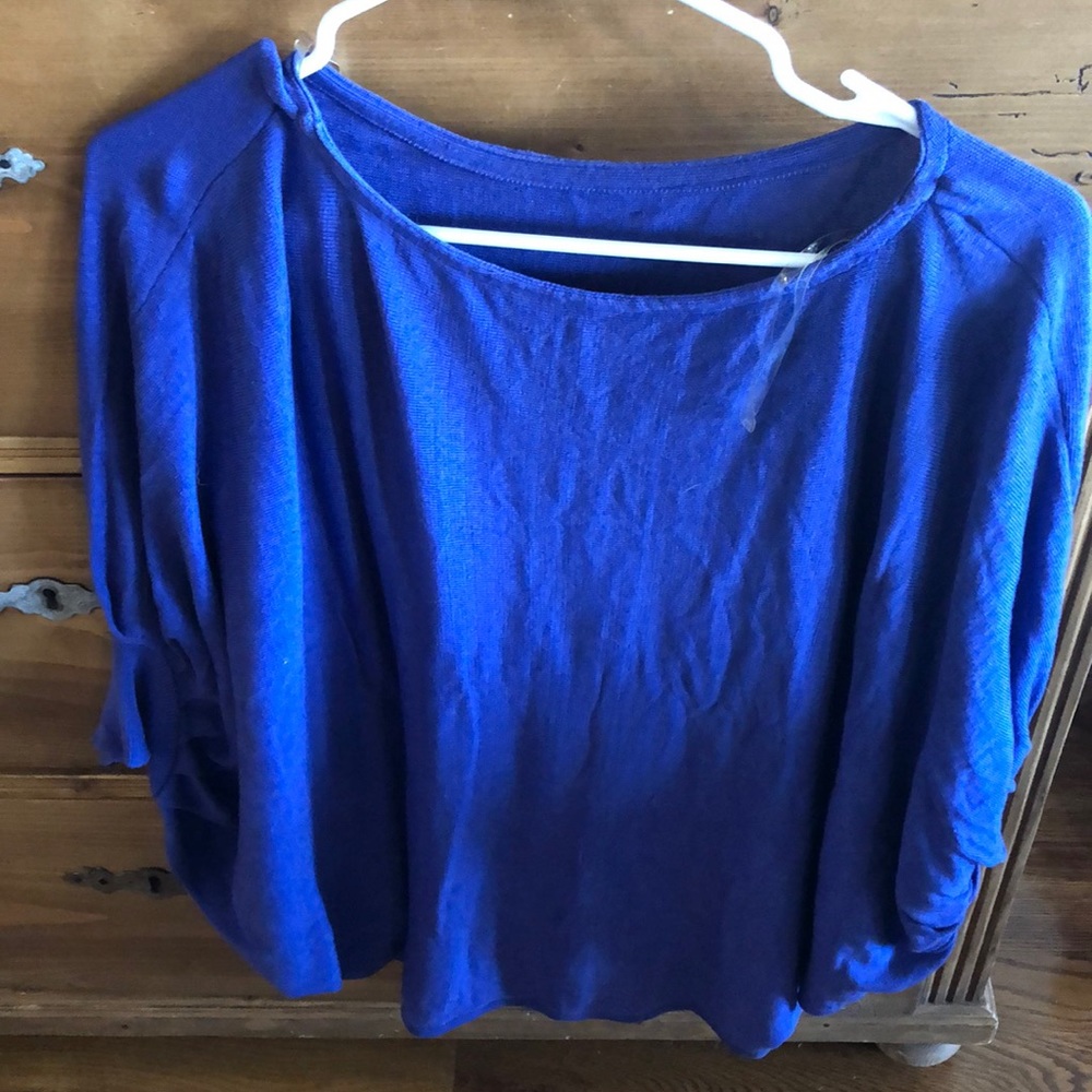 GB blouse